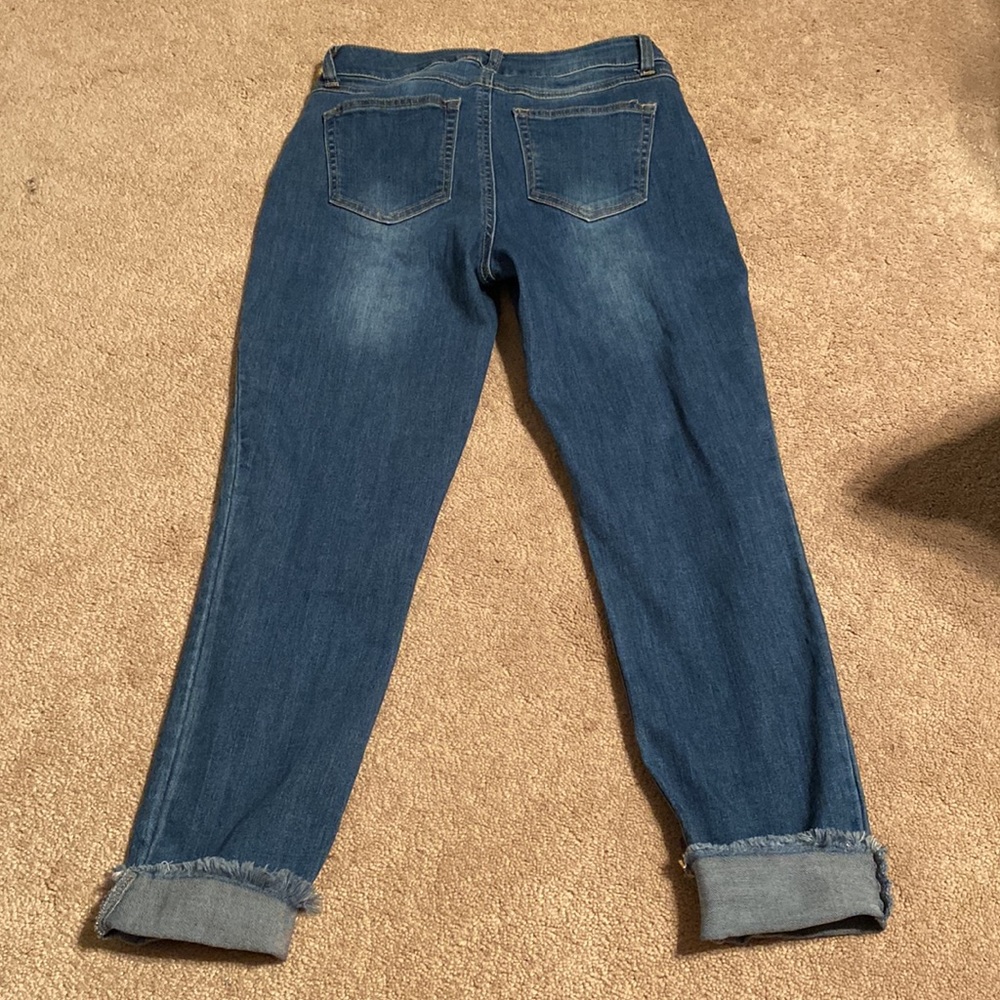 Cropped Blue Ripped Jeans - Picture 2 of 2